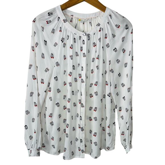 Boden Ballet Flat Novelty Print Lightweight Hidden Buttons Blouse Sz 10 - Picture 1 of 8
